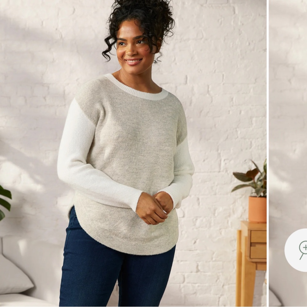 UpWest Comfy curved hem crewneck sweater NWT